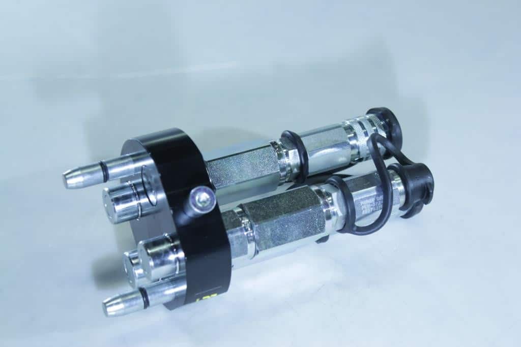 Adapter A419705 för hydrauliska slangar